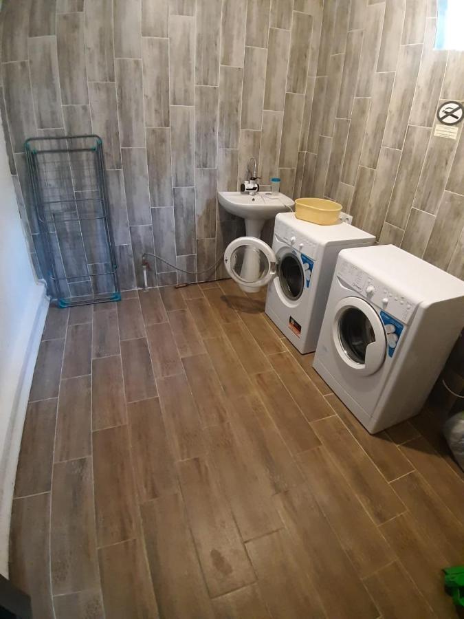 Room Hostel Dostyk Almaty Luaran gambar