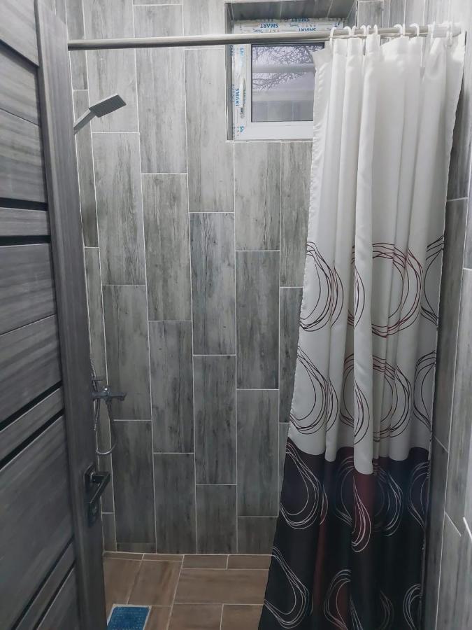 Room Hostel Dostyk Almaty Luaran gambar