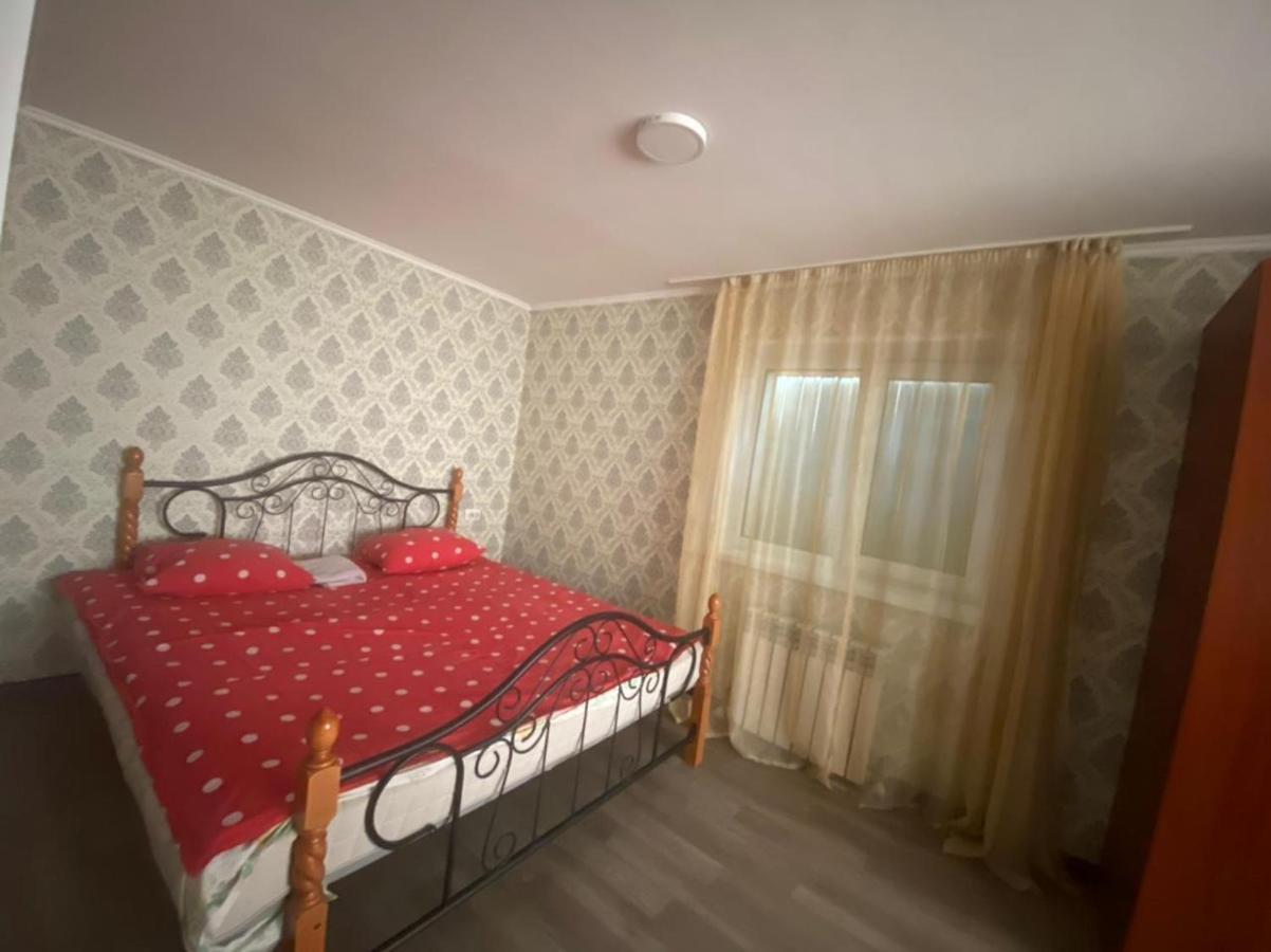 Room Hostel Dostyk Almaty Luaran gambar