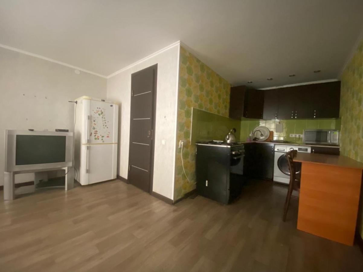 Room Hostel Dostyk Almaty Luaran gambar
