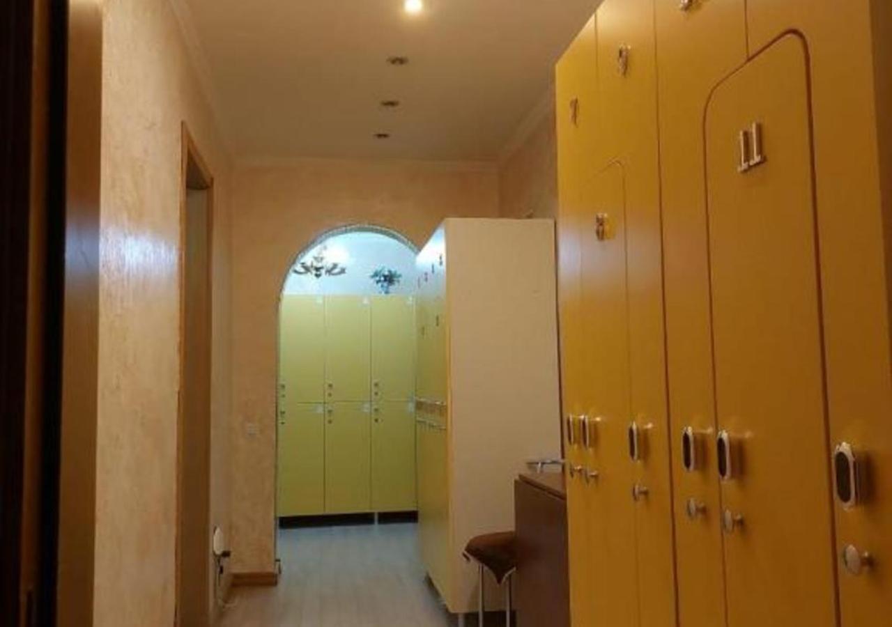 Room Hostel Dostyk Almaty Luaran gambar