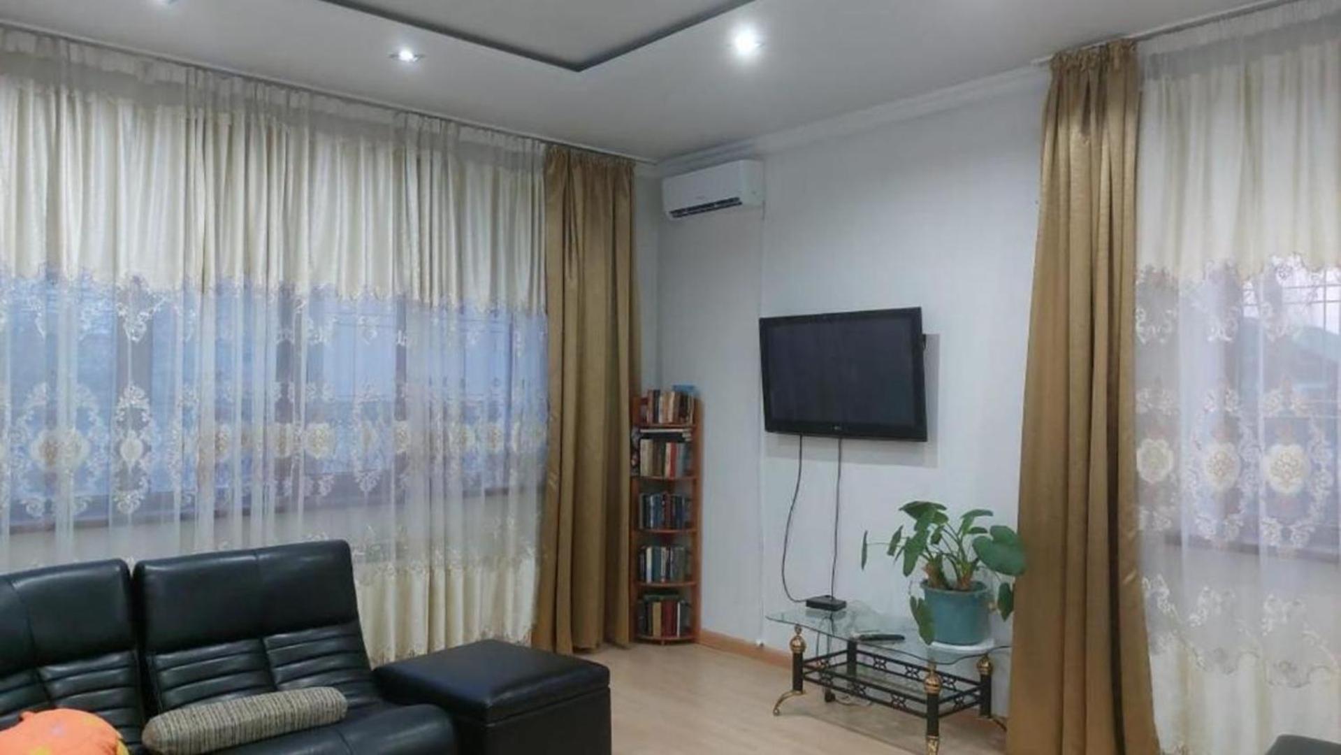 Room Hostel Dostyk Almaty Luaran gambar