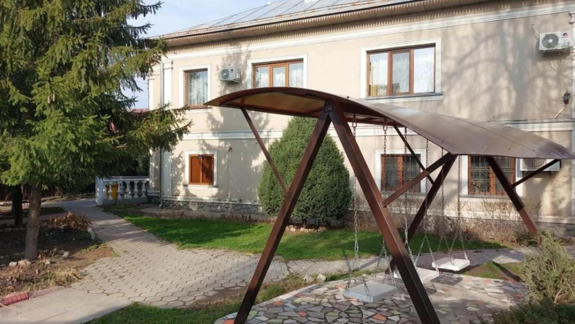 Room Hostel Dostyk Almaty Luaran gambar